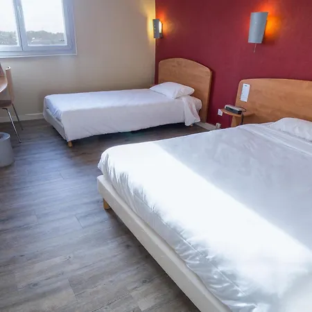 De La Vendee Отель 2*