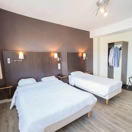 Hotel De La Vendée 2*