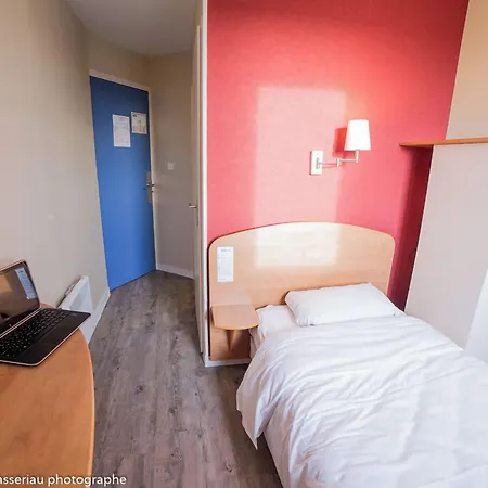 De La Vendee Отель 2*