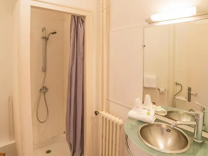 De La Vendée 2* La Roche-sur-Yon