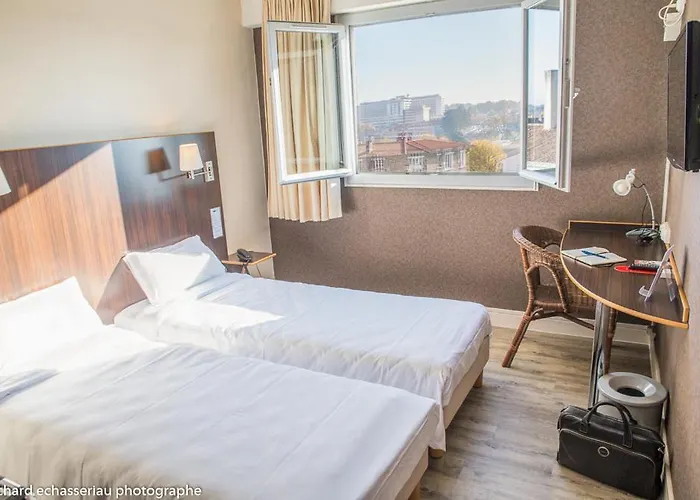 De La Vendee Отель 2*