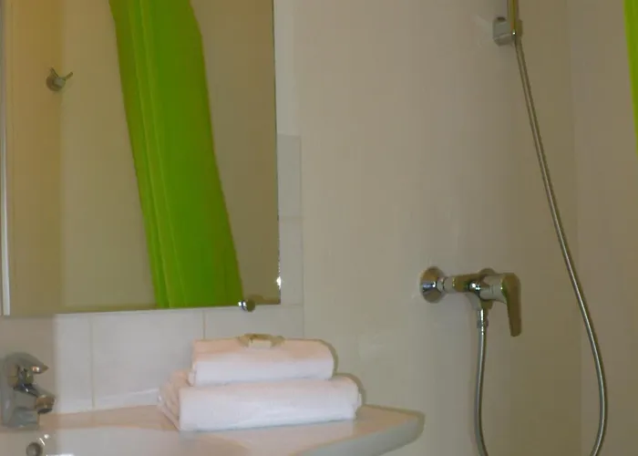 Отель De La Vendee Ла-Рош-сюр-Йон