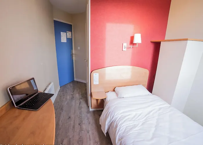 De La Vendée Hotel 2*